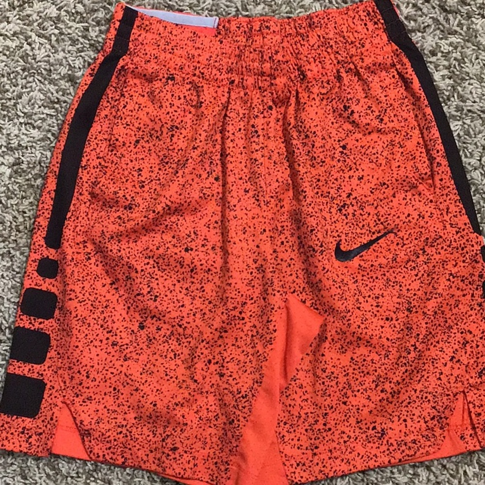 Athletic shorts